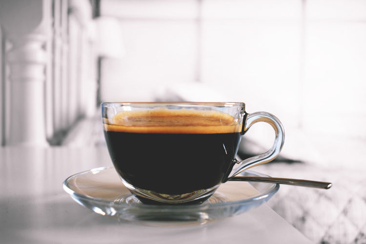 Qué es y cómo hacer el café espresso