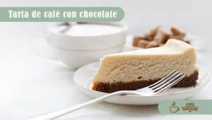 Lee más sobre el artículo Receta Tarta de queso con cobertura de café y chocolate blanco