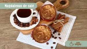 Lee más sobre el artículo Magdalenas de café caseras al horno: la receta perfecta para tus desayunos