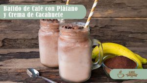 Lee más sobre el artículo Receta Fit: Batido de Café con Plátano y Crema de Cacahuete ¡Alto en Proteínas!